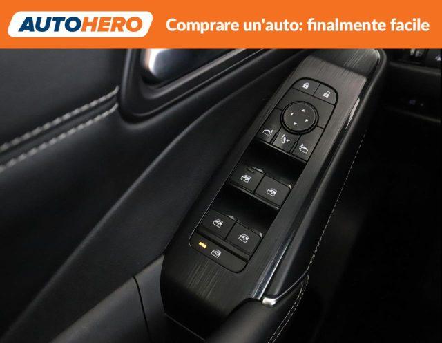 NISSAN Qashqai MHEV 140 CV N-Connecta