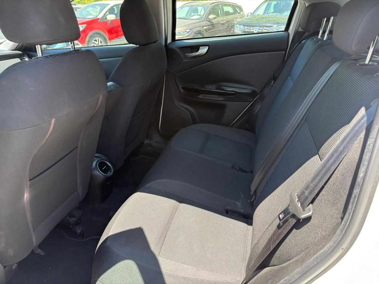 Alfa Romeo Giulietta 1.6 JTDm-2 105 CV Distinctive