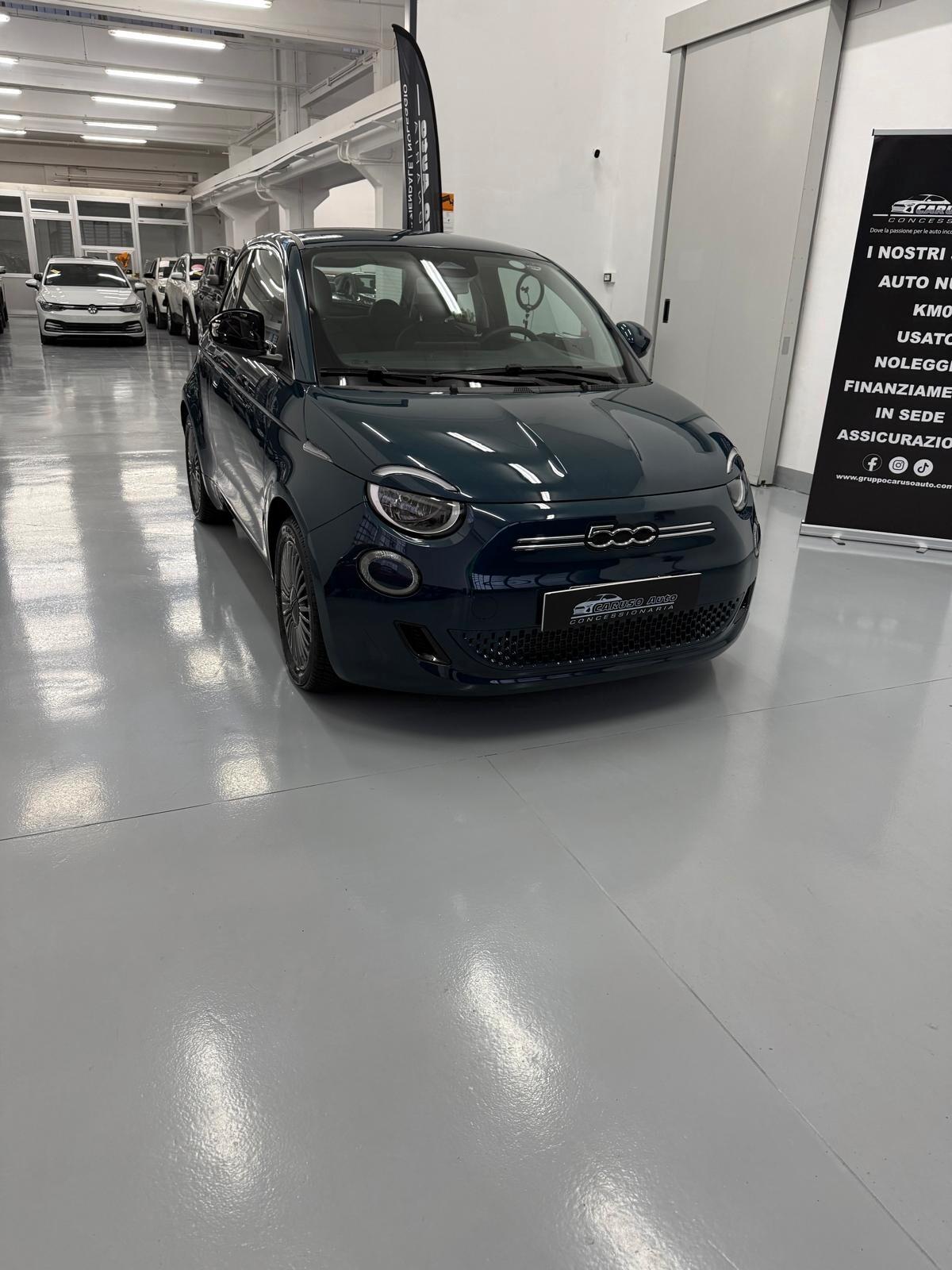 Fiat 500 500e Berlina 42 kWh Icon