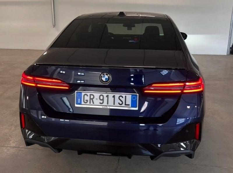 BMW Serie 5 G60 Berlina 520d 48V xdrive auto MSPORT
