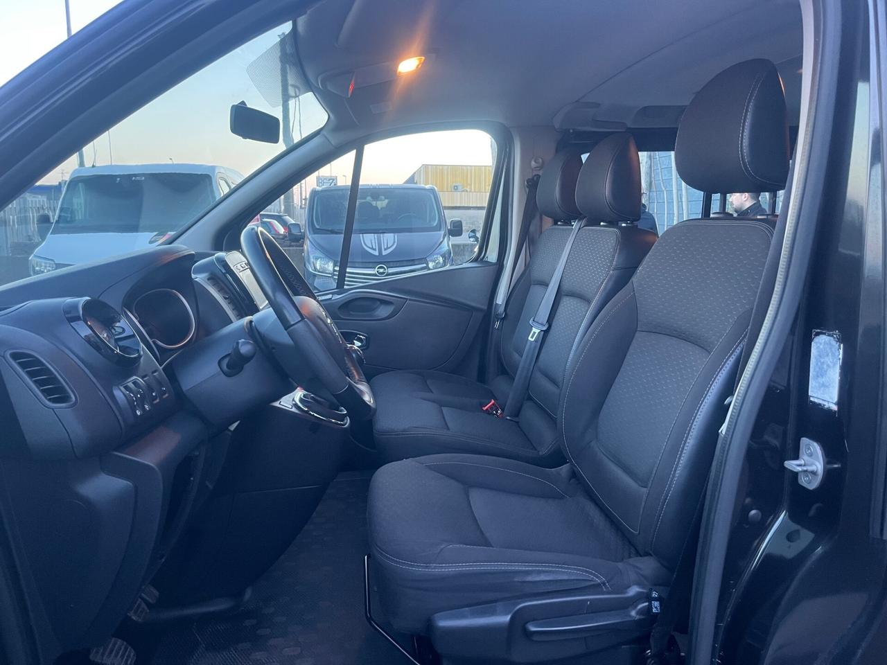 Opel Vivaro 1.6 BiTurbo CDTi 125 CVPasso Lungo 9 POSTI