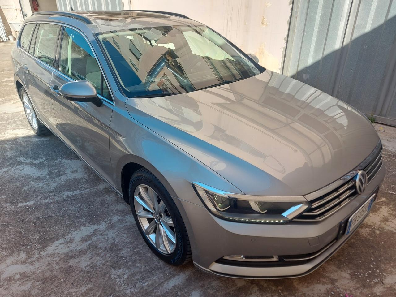 Volkswagen Passat Variant 2.0 TDI DSG Business BlueMotion Tech