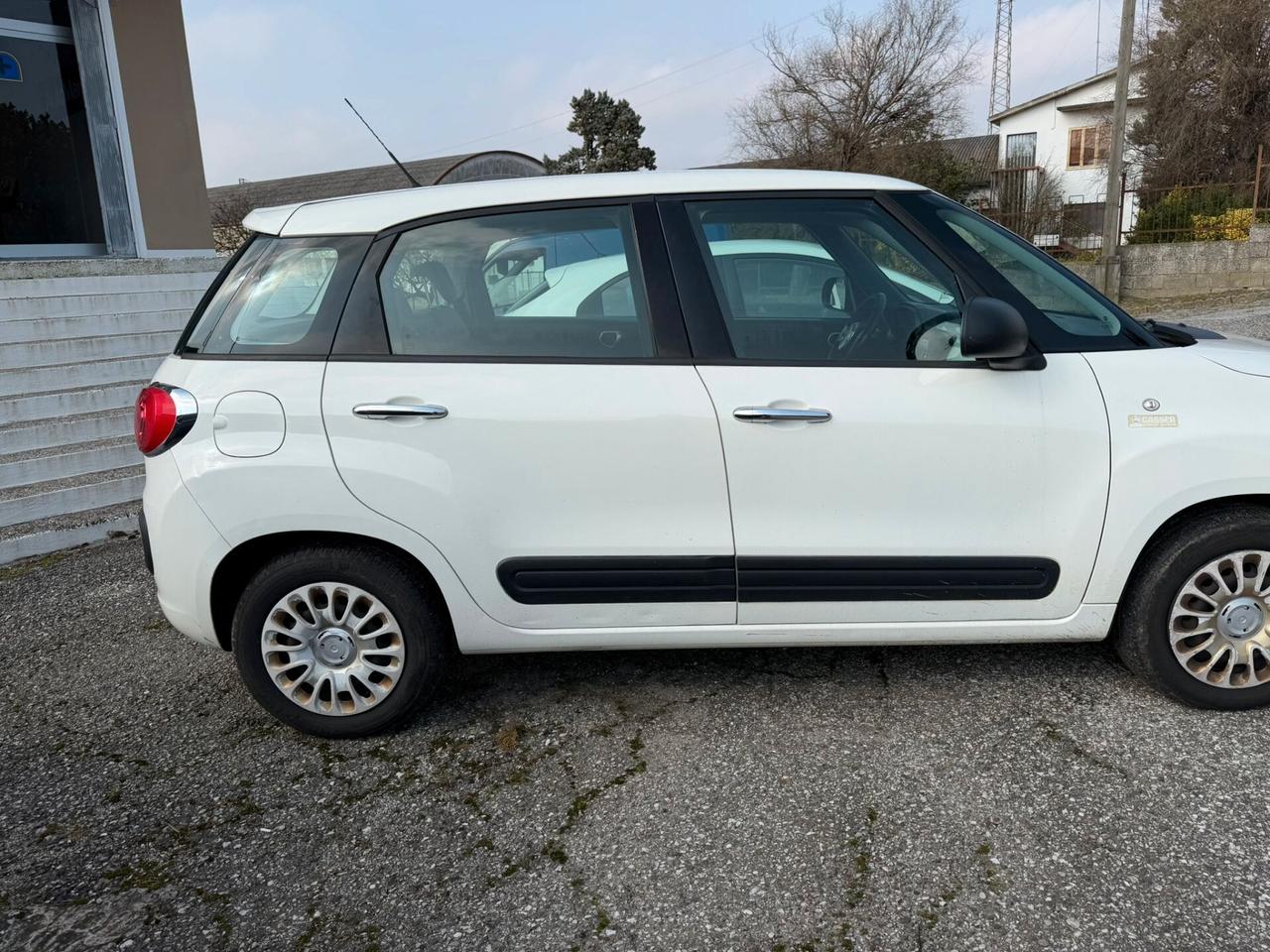 AUTOCARRO 4 POSTI neopatentati 1600 DIESEL permute