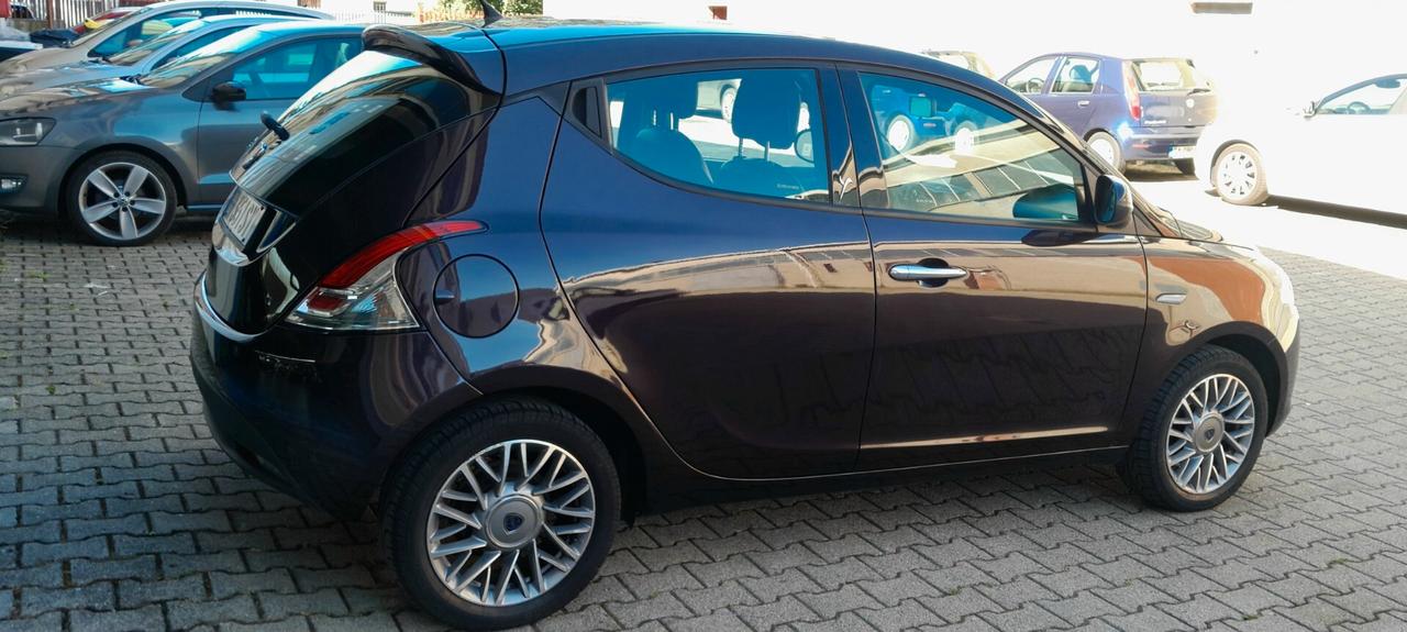 Lancia Ypsilon 1.2 Gold Benz.GPL Euro5B NeopatentatiOK