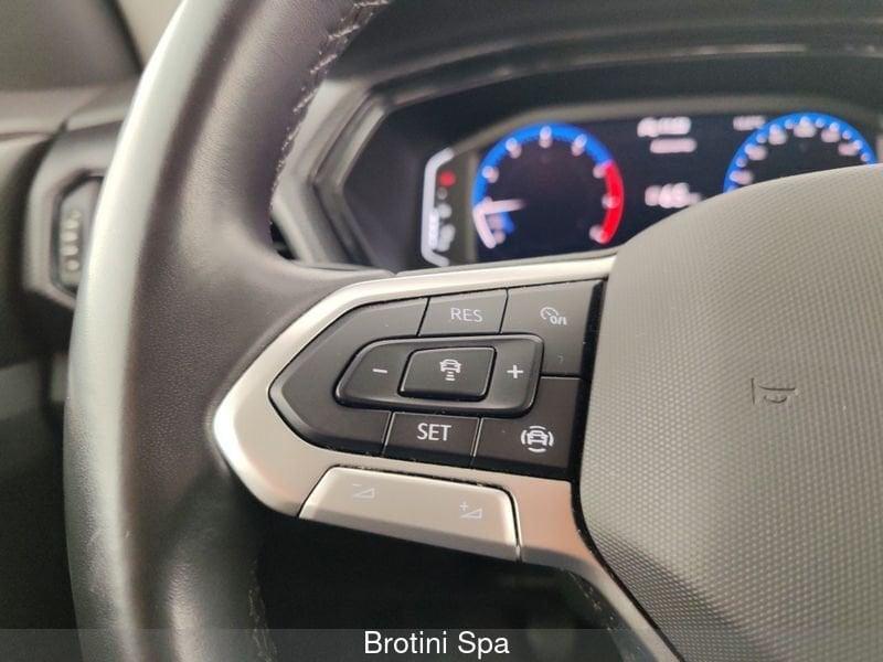 Volkswagen T-Cross 1.0 TSI Sport R-LINE