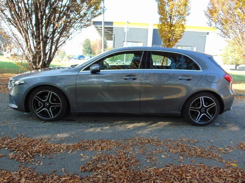 MERCEDES Classe A (W177) A 180 d Automatic ...