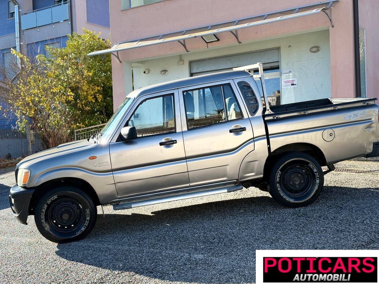 Mahindra Goa 2.2 CRDe 16V 4WD DC Pick-Up