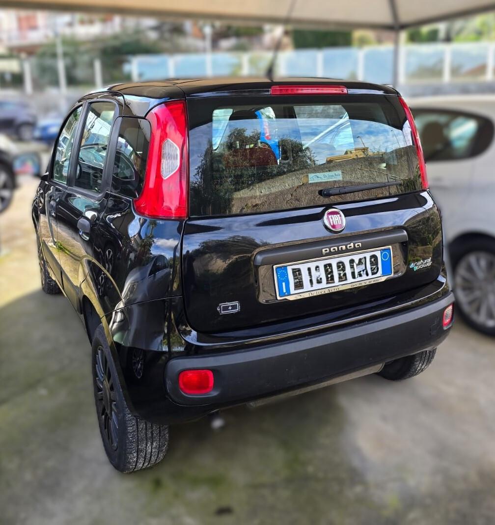 Fiat Panda 0.9 TwinAir Turbo Natural Power Lounge