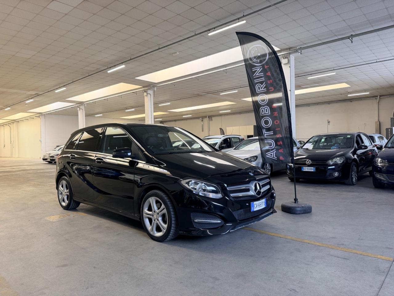 Mercedes-benz B 200 Premium