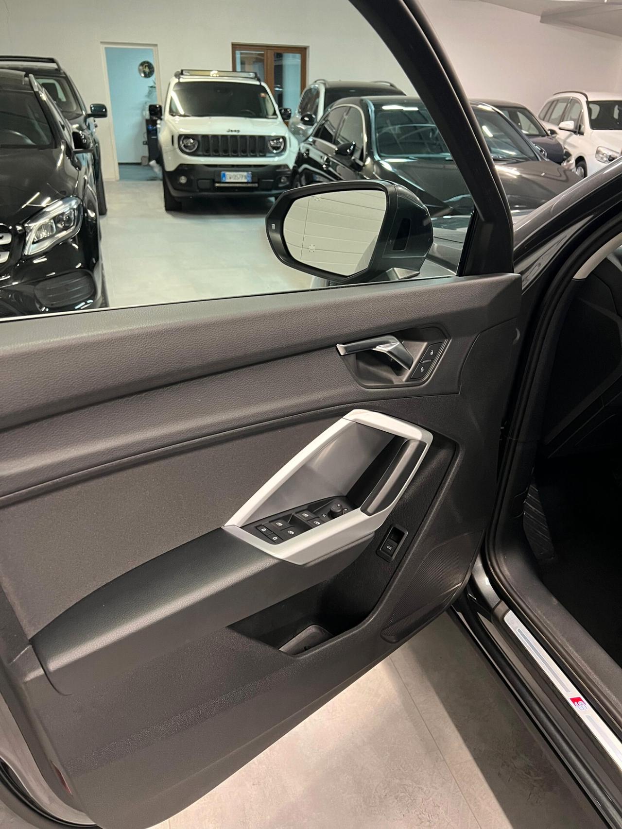 Audi Q3 SPB 40 TDI quattro S tronic line edition