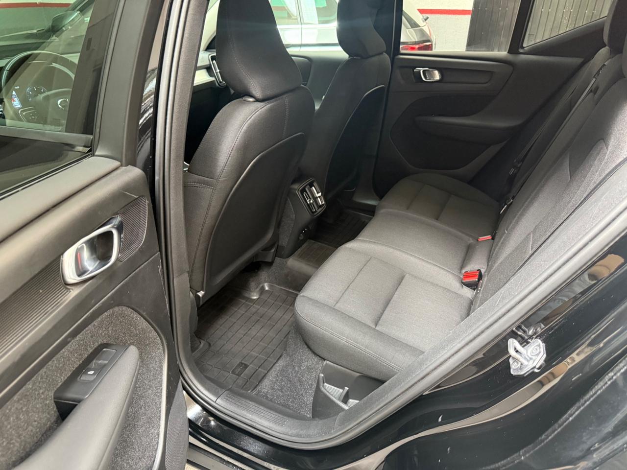 Volvo XC40 D3 AWD Geartronic Business