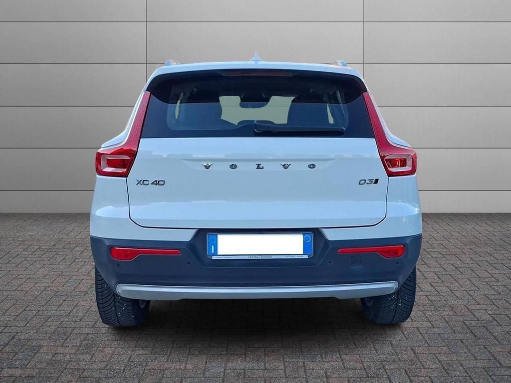 Volvo XC40 2.0 D3 Momentum AWD Geartronic