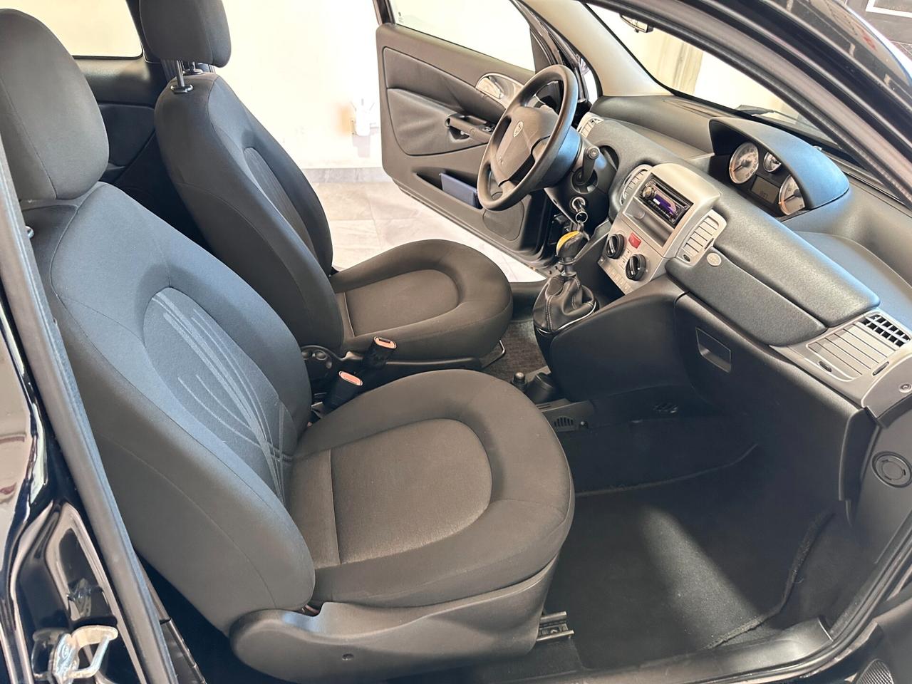 Lancia Ypsilon 1.2 69 CV Unyca - UNICO PROP. - NUOVA!!!