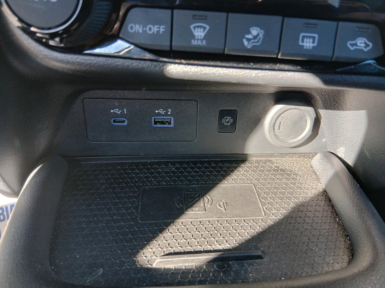 Nissan Juke 1.0 DIG-T 114 CV N-Connecta