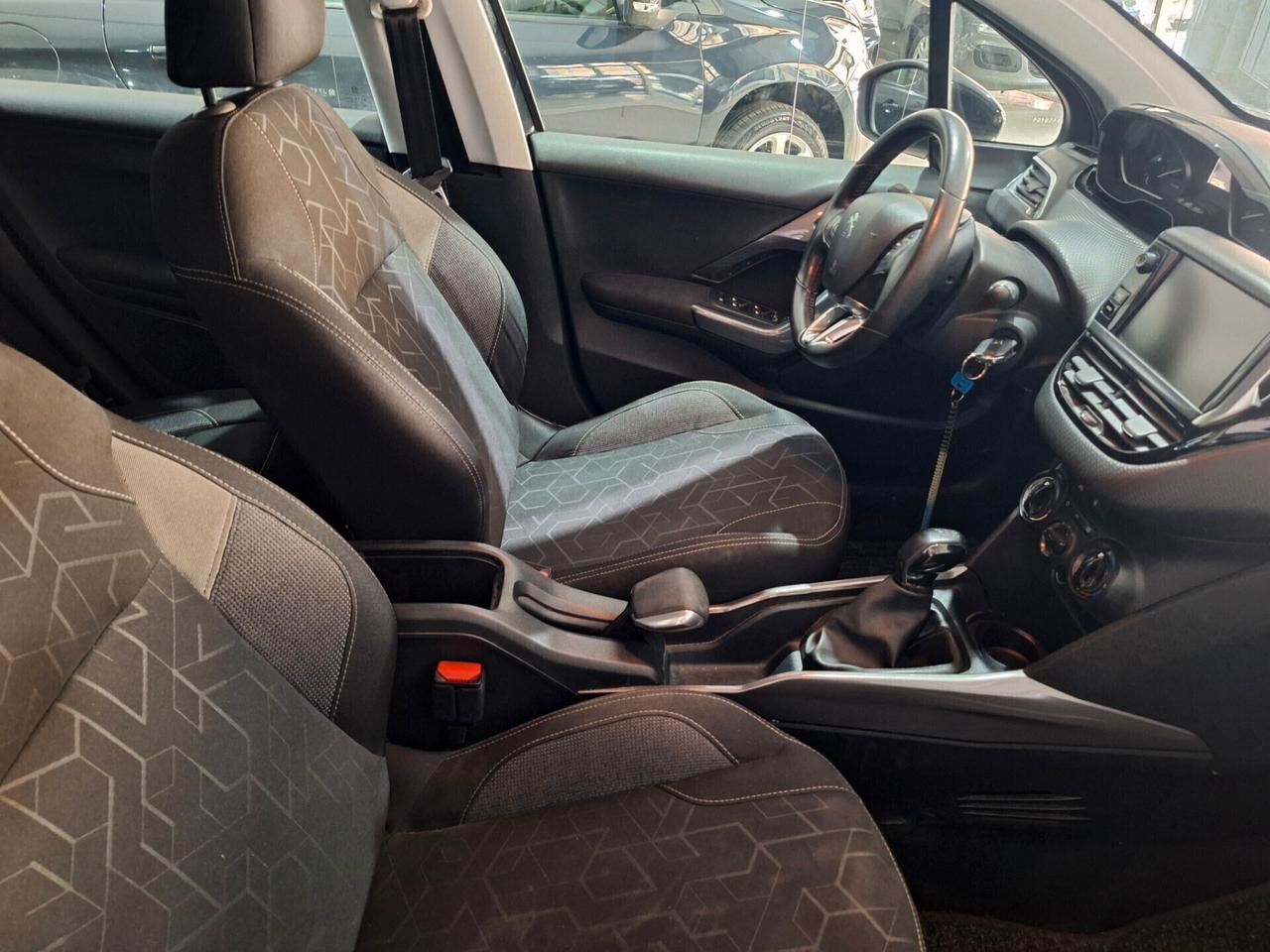 Peugeot 2008 1.2 GPL (NUOVO) 82cv 2018