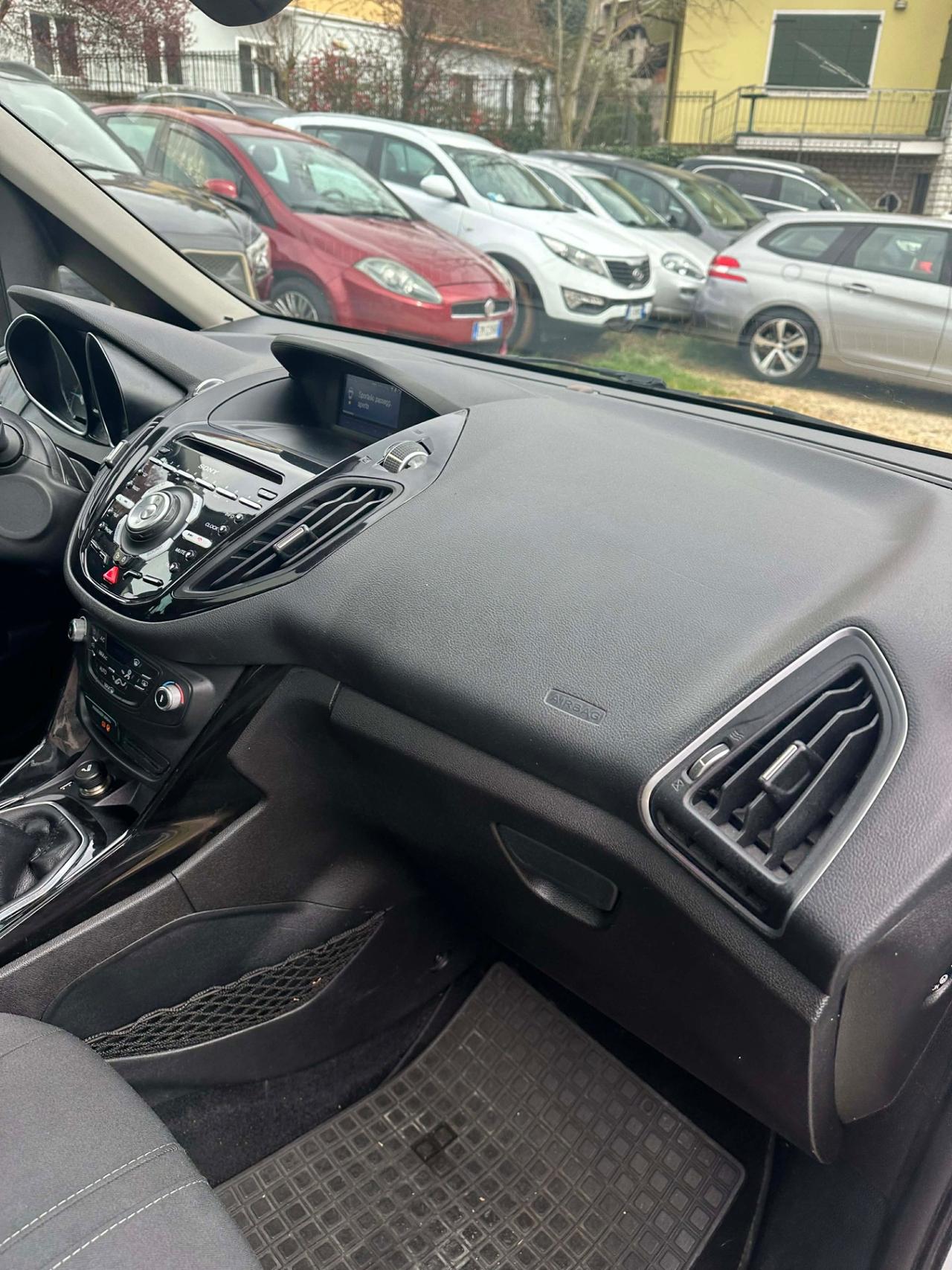 Ford B-MAX 1.6 TDCi 95 CV INDIVIDUAL KMCERT NEOPAT GARANZ