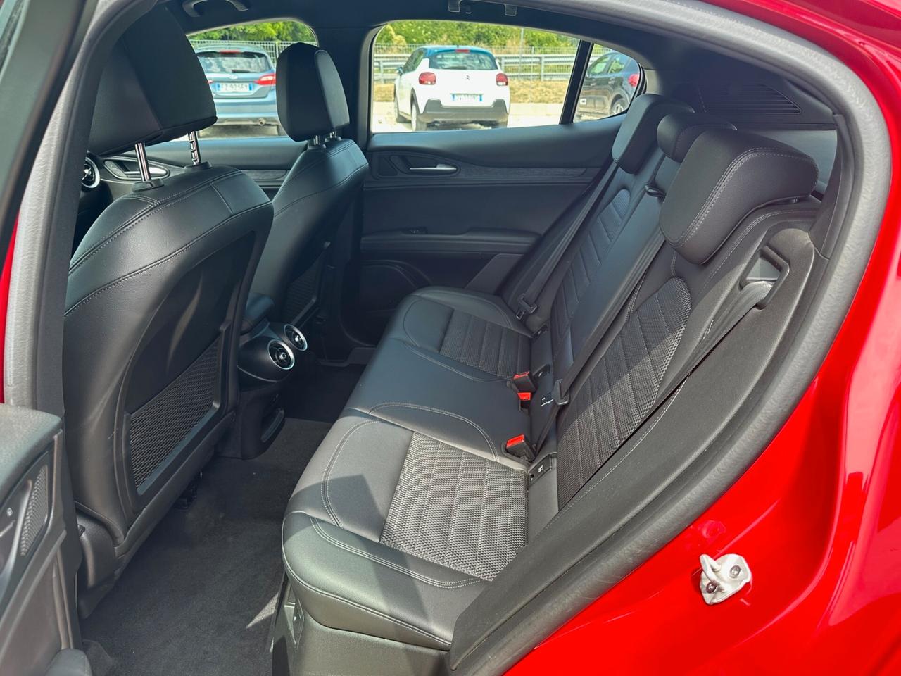 Alfa Romeo Stelvio 2.2 Turbodiesel 160 CV AT8 RWD Sprint