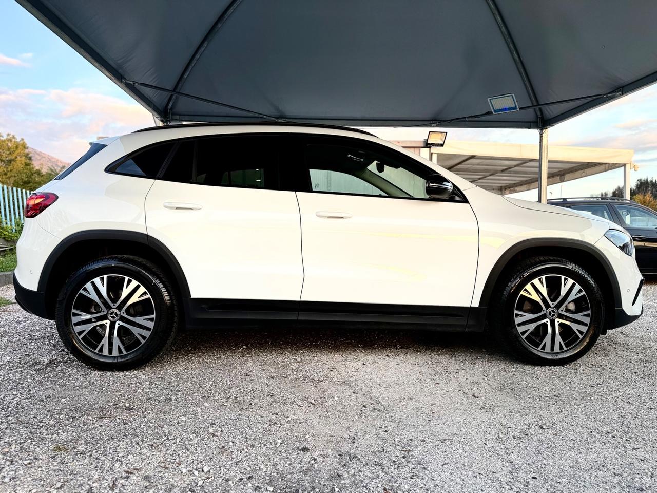 Mercedes GLA 200d 4MATIC Advanced *CRONOLOGIA TAGLIANDI