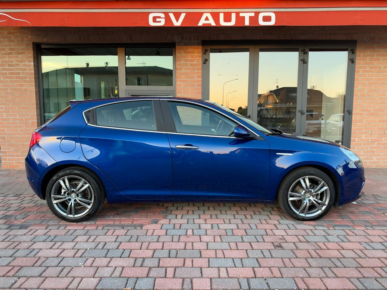 Alfa Romeo Giulietta 1.6 JTDm-2 105 CV Exclusive