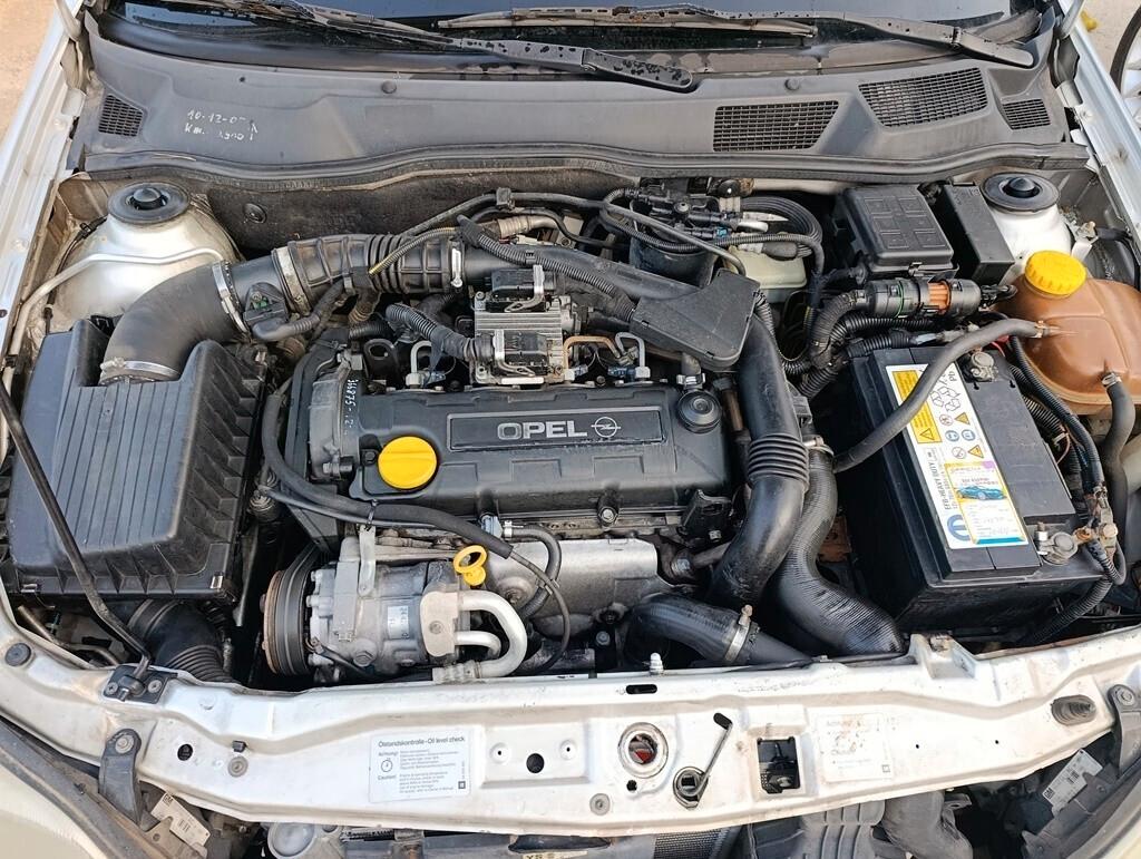 Opel Astra 1.7 16V DTI cat 5 porte Club