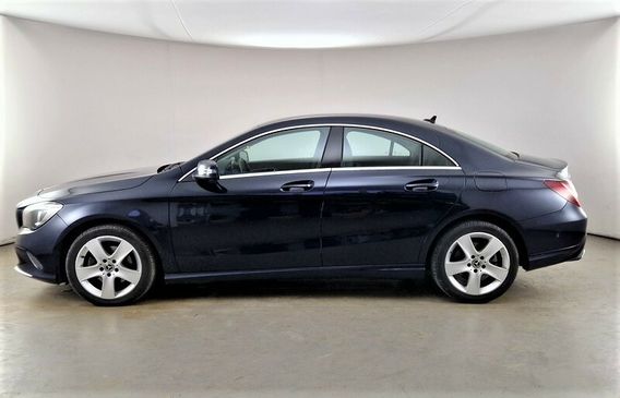 MERCEDES-BENZ CLA 220 d Automatic Business Extra 4 P