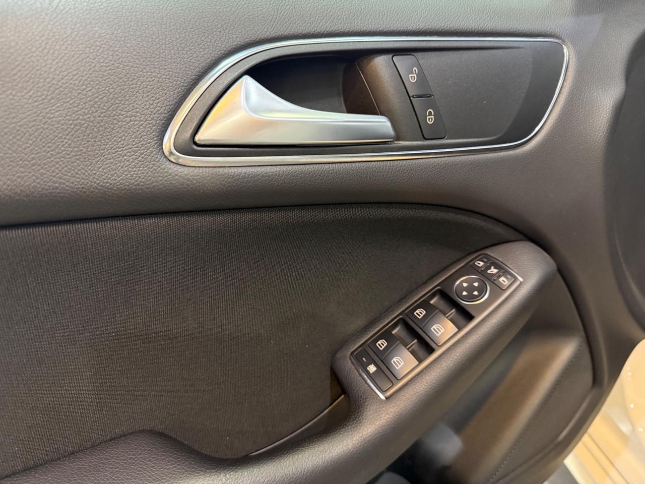 Mercedes-benz B 180 Classe - T246 cdi be Executive