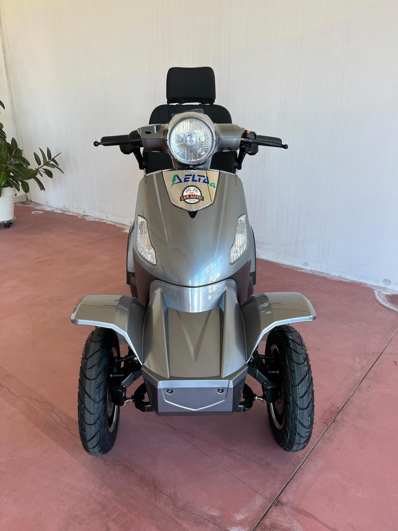 Altro Altro scooter