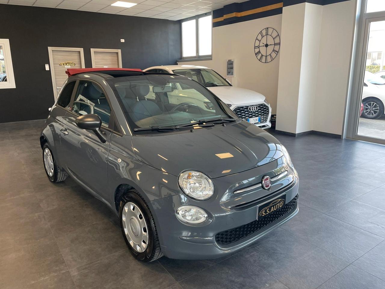Fiat 500 C 1.0 Hybrid Red