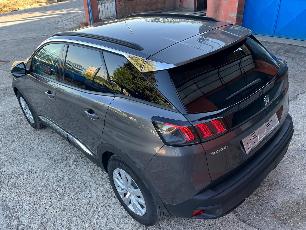 Peugeot 3008 BlueHDi130Cv EAT8 Style-solo44000km