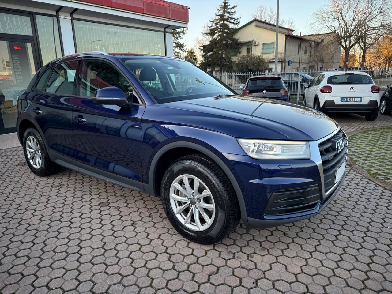 Audi Q5 35 TDI quattro S tronic Business