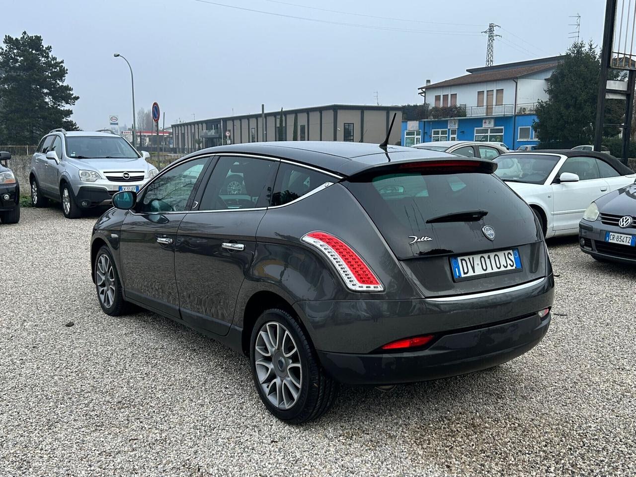 Lancia Delta 2.0 MJT DPF Platino 165CV