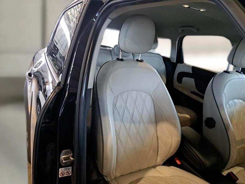 MINI COOPER SE COUNTRYMAN ALL4 AUTOMATICA 5 PORTE BERLINA