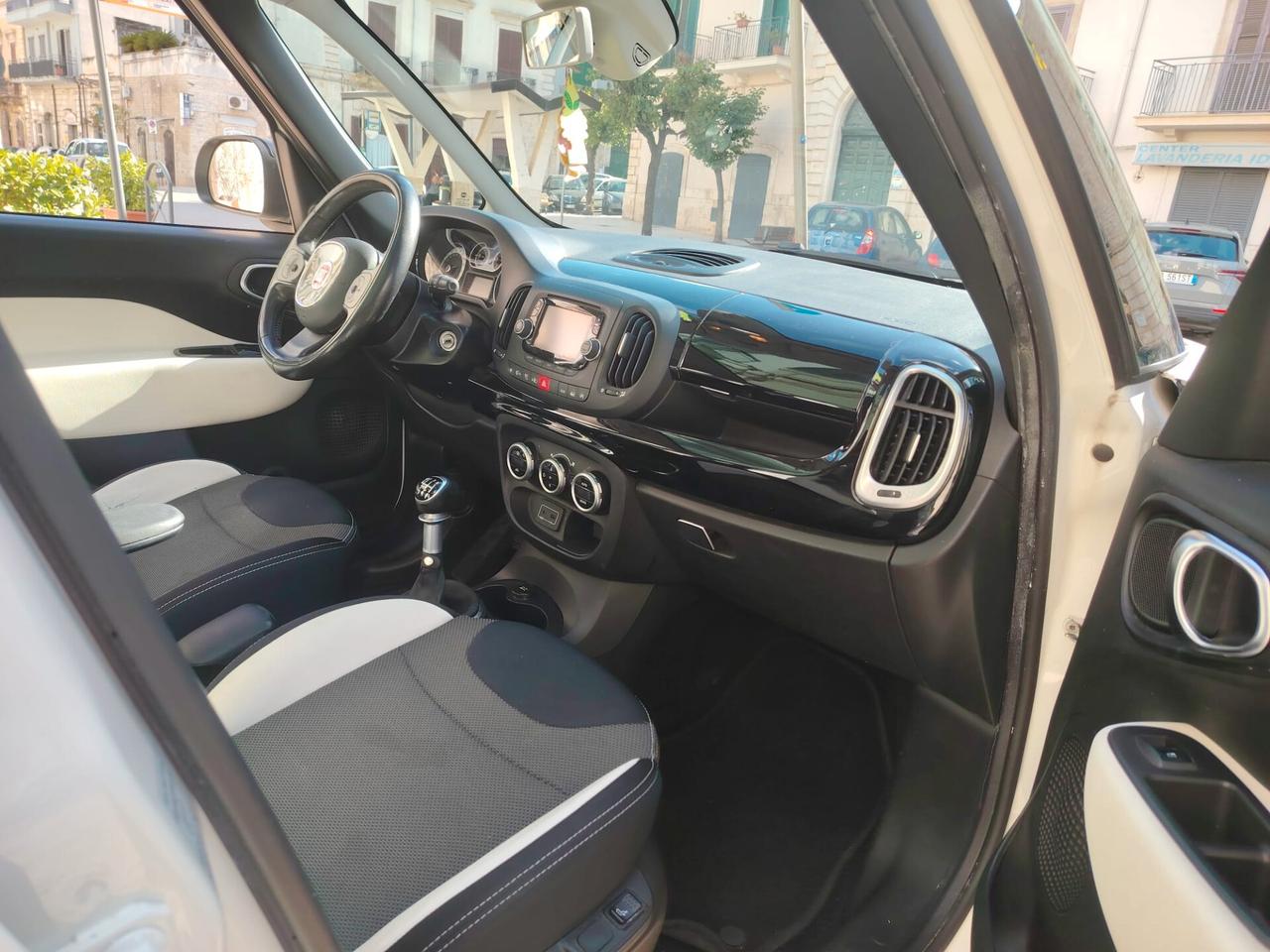 Fiat 500L 1.6 Multijet 120 CV Trekking - TETTO PANORAMICO