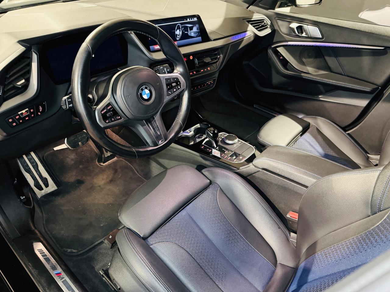 Serie 1 F40 120d xdrive Msport auto*2023*190 CV*