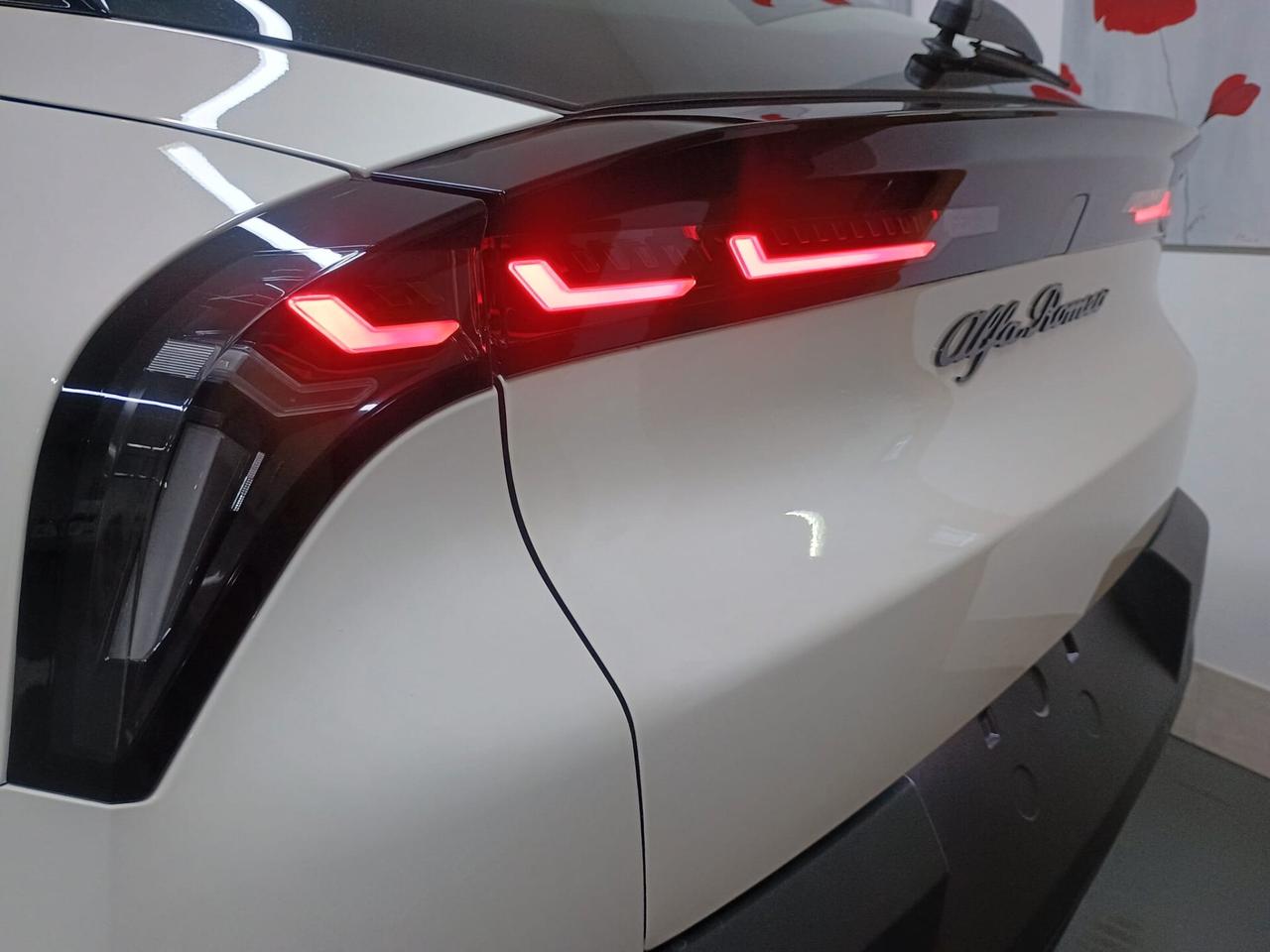 Alfa Romeo Junior 1.2 136 CV Hybrid eDCT6