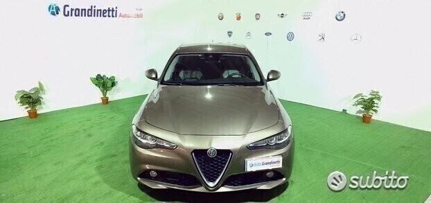 Alfa Romeo Giulia 2.2 td 136 cv bussines anno2017