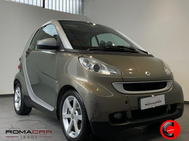 SMART ForTwo 1000 52 kW coup�� limited one