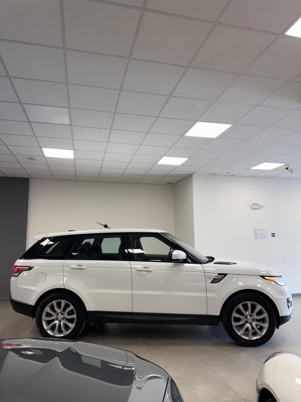 Land Rover Range Sport 3.0 TDV6 HSE Dynamic