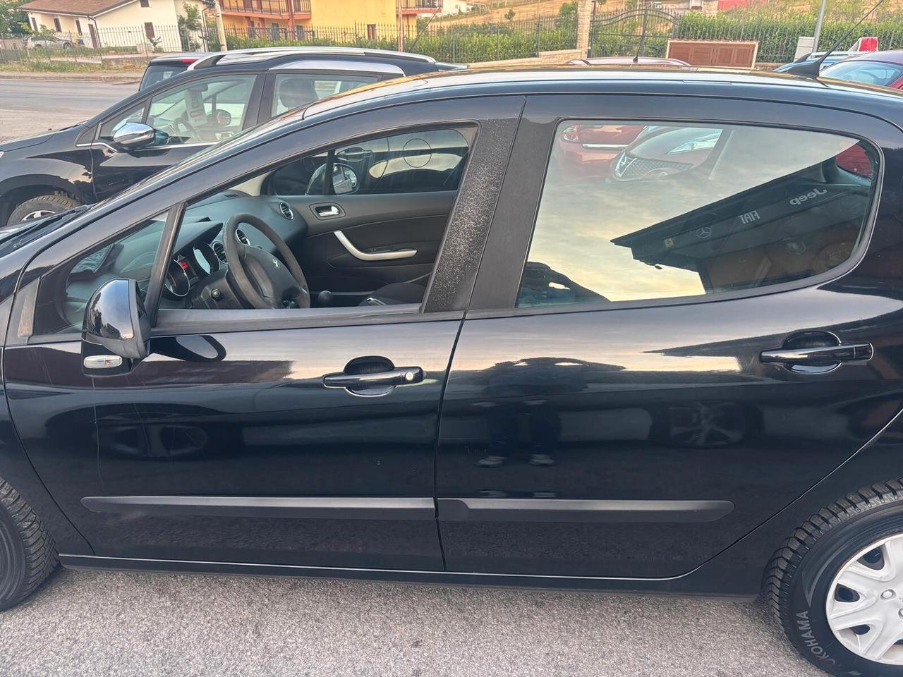Peugeot 308 1.6 HDi 90CV 5p. Premium