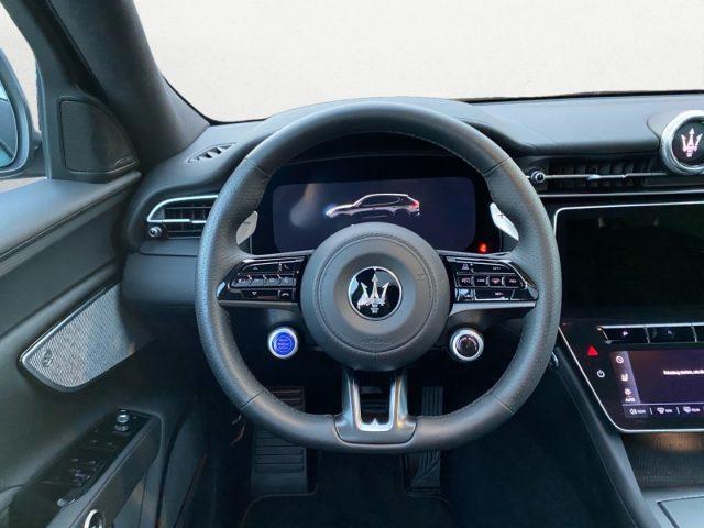 MASERATI Grecale MHEV 300 CV AWD GT