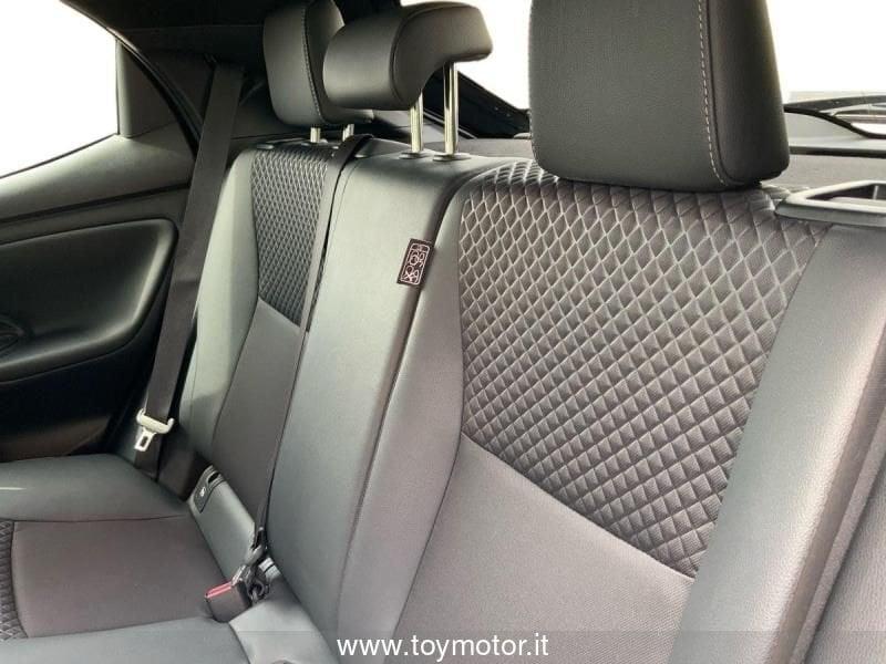 Toyota Yaris 4ª serie 1.5 Hybrid 5 porte Lounge