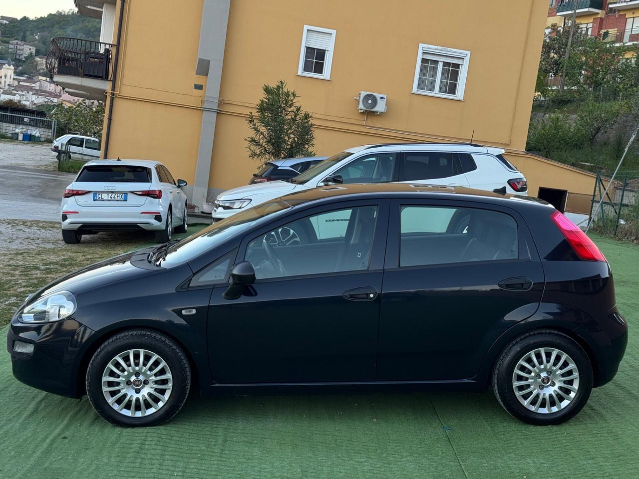 Fiat Punto 1.3 MJT II S&S 95 CV 5 porte Street