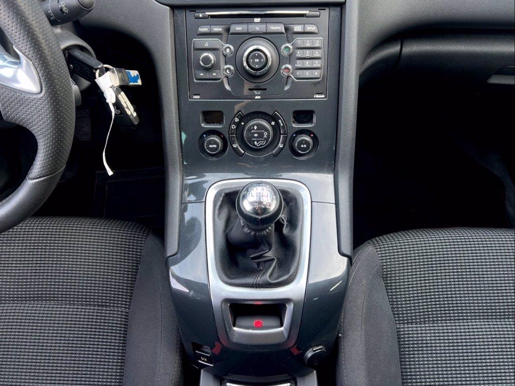 PEUGEOT 5008 1.6 THP 156CV Allure del 2013