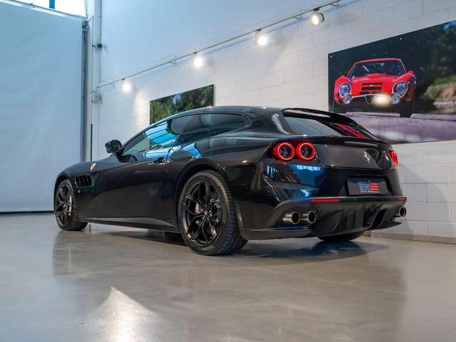 Ferrari GTC4 Lusso 3.9 T dct+LIFT+CARPLAY+VOL.CARB.LED+POWER FERRARI