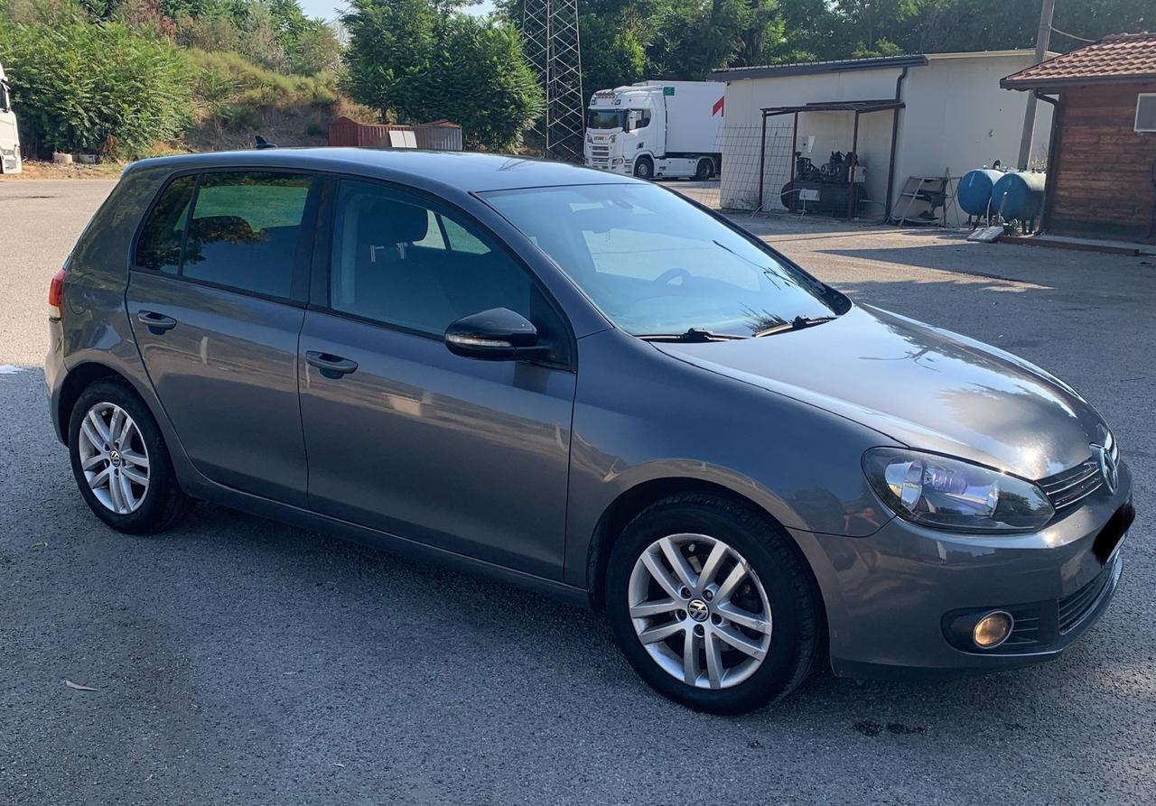 Volkswagen Golf 1.6 TDI 5p. Highline BlueMotion Technology