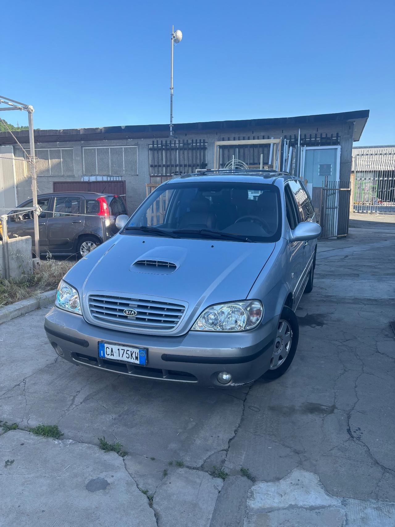 Kia Carnival 2.9 16V HPDi cat EX Top