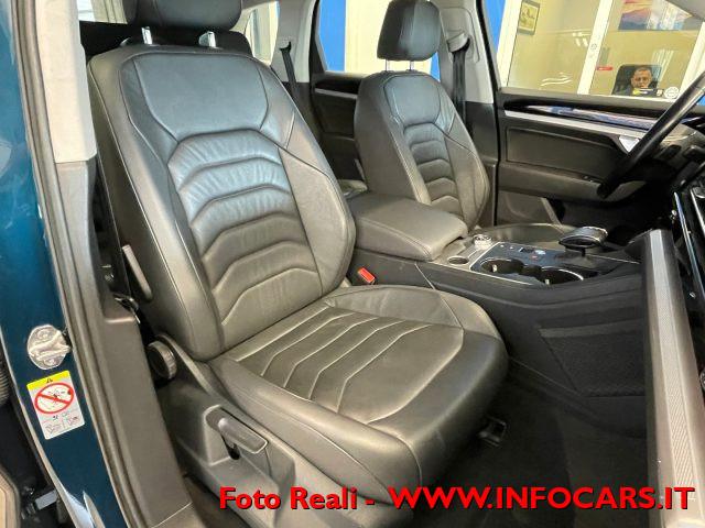 VOLKSWAGEN Touareg 3.0 V6 TDI 286 CV SCR Style