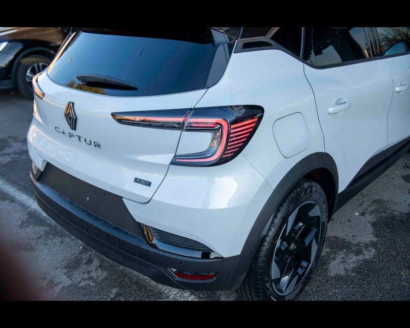 Renault Captur NUOVO techno full hybrid E-Tech 145 cv