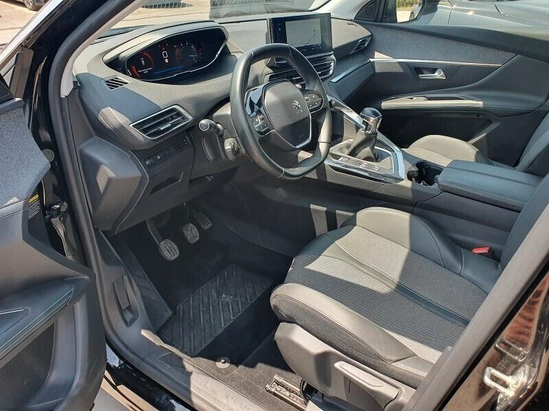 PEUGEOT 3008 1.5 BlueHDi 130CV LED NAV PARK CAMERA