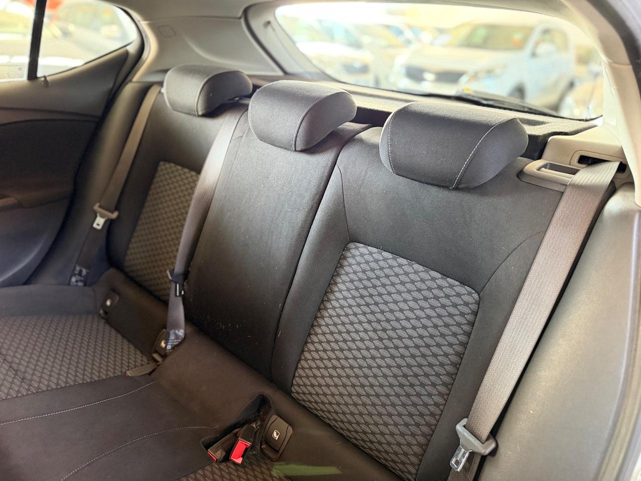 Opel Astra 1.6 CDTi 110CV Start&Stop 5 porte Innovation NEOPATENTATI